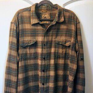 Ascend Men’s Flannel Button-up Shirt size XL